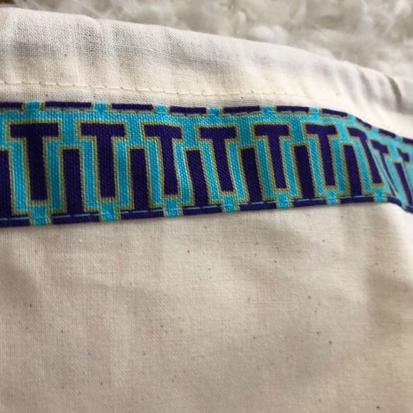 Tory Burch 15 x 12 ivory muslin dust bag - Picture 4 of 6